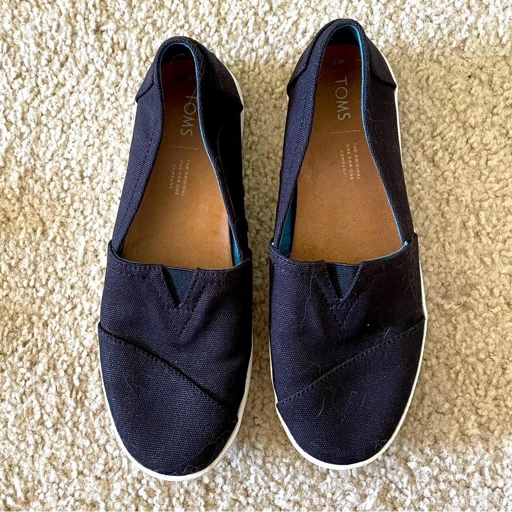 Toms Black Alpargata Women’s 7